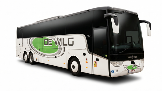 Witte touringcar met groene BEWLIG-logo op witte achtergrond